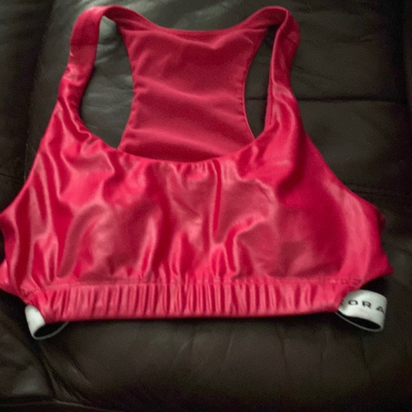 NWOT Koral Bright Pomegranate sportsbra. - Picture 1 of 9